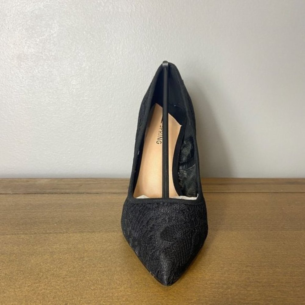 New Call It Spring Gwydda Black Lace Heels - Picture 3 of 6